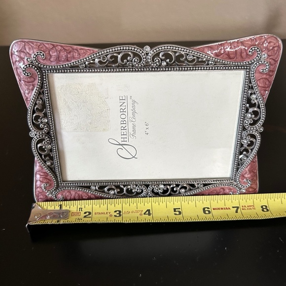 Sherborne Elegant Picture Frame. - Picture 3 of 4